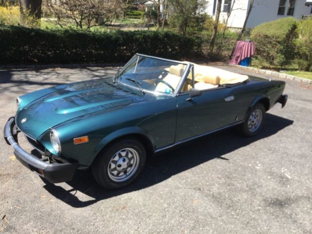 1980 Fiat 124 Spider - photo 2