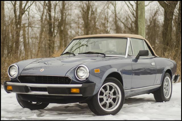 1980 FIAT 124 SPIDER BASE 115,000 Miles Manual 1980 Fiat 124 Spider --
