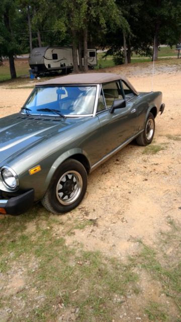 1980 Fiat 124 Spider - photo 3