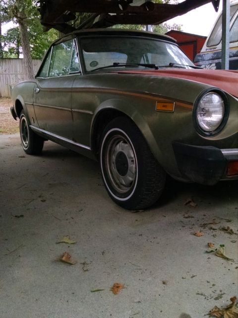 1980 Fiat spider 2000
