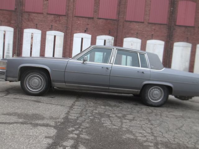 1980 Cadillac Fleetwood BROUGHAM - photo 10