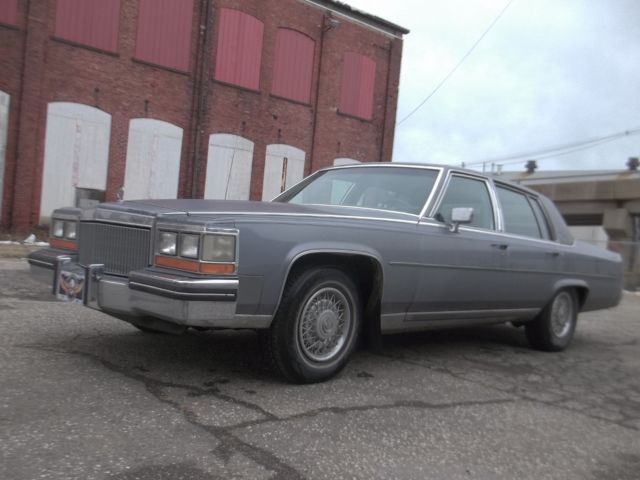 1980 FLEETWOOD BROUGHAM LOADED 4 DOOR SEDAN 6.0 DE ELEGANCE 1980 Cadillac Fleetwood DE ELEGANCE