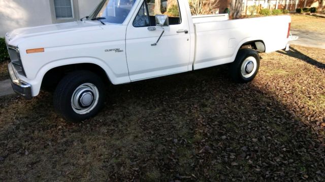 1980 Ford F-250 Standard - photo 3