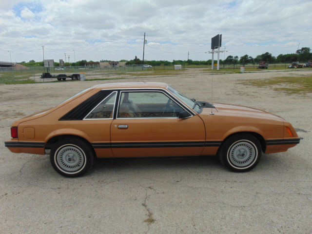 1980 Ford Mustang - photo 5