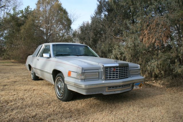 1980 Ford Thunderbird - photo 2
