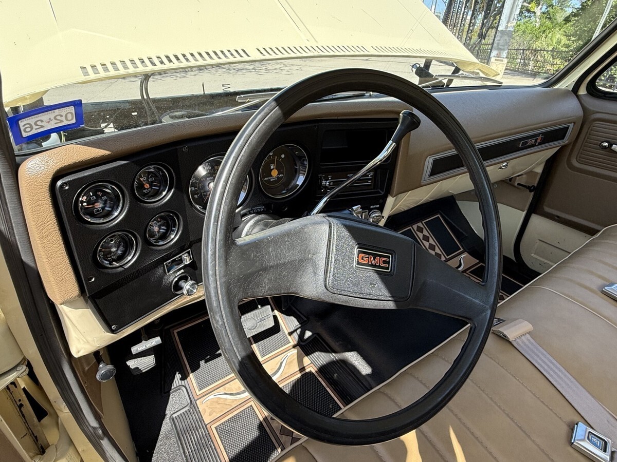 1980 GMC C15 - photo 11