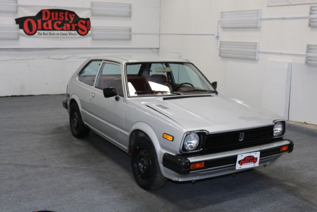 1980 Gray Runs Drives Body Int Good 1.3L 4cyl 5 spd man! 1980 Honda Civic Runs Drives Body Int Good 1.3L 4cyl 5 spd man