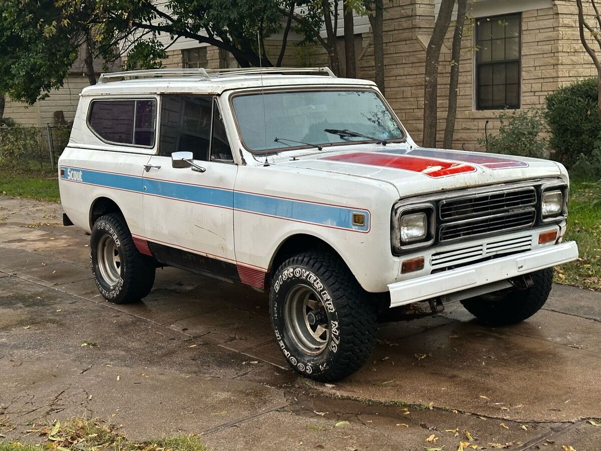 1980 International Scout II White 4WD Automatic CVI HO 1980 International Scout II CVI HO
