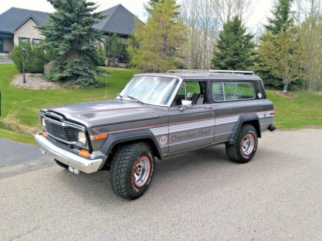 1980 Jeep Cherokee Chief. Only 41,000 miles. 1980 Jeep Cherokee Chief
