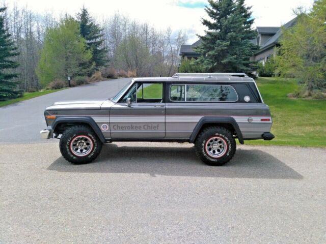 1980 Jeep Cherokee Chief - photo 2