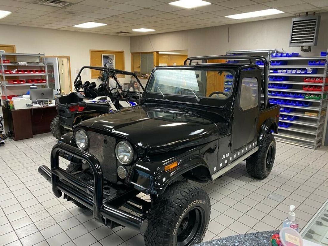 1980 Jeep CJ-7 wrangler - photo 10