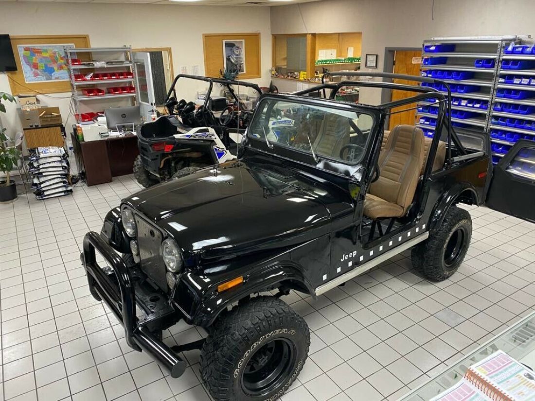 1980 Jeep CJ-7 wrangler - photo 4