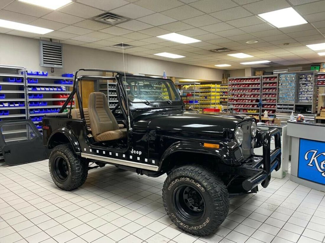 1980 Jeep CJ-7 wrangler - photo 5