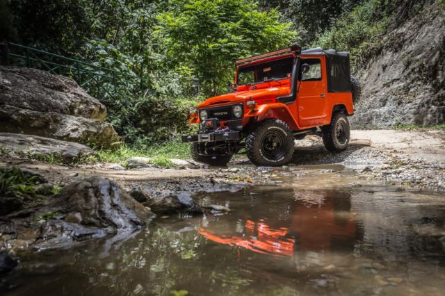 1980 Toyota Land Cruiser FJ40 -- - photo 2