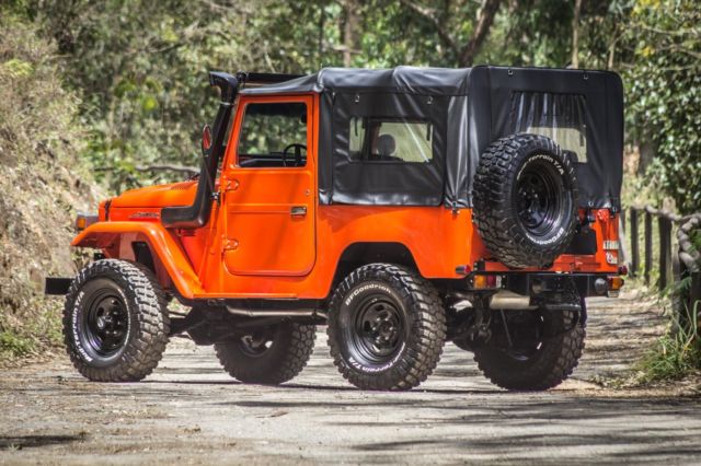 1980 Toyota Land Cruiser FJ40 -- - photo 8