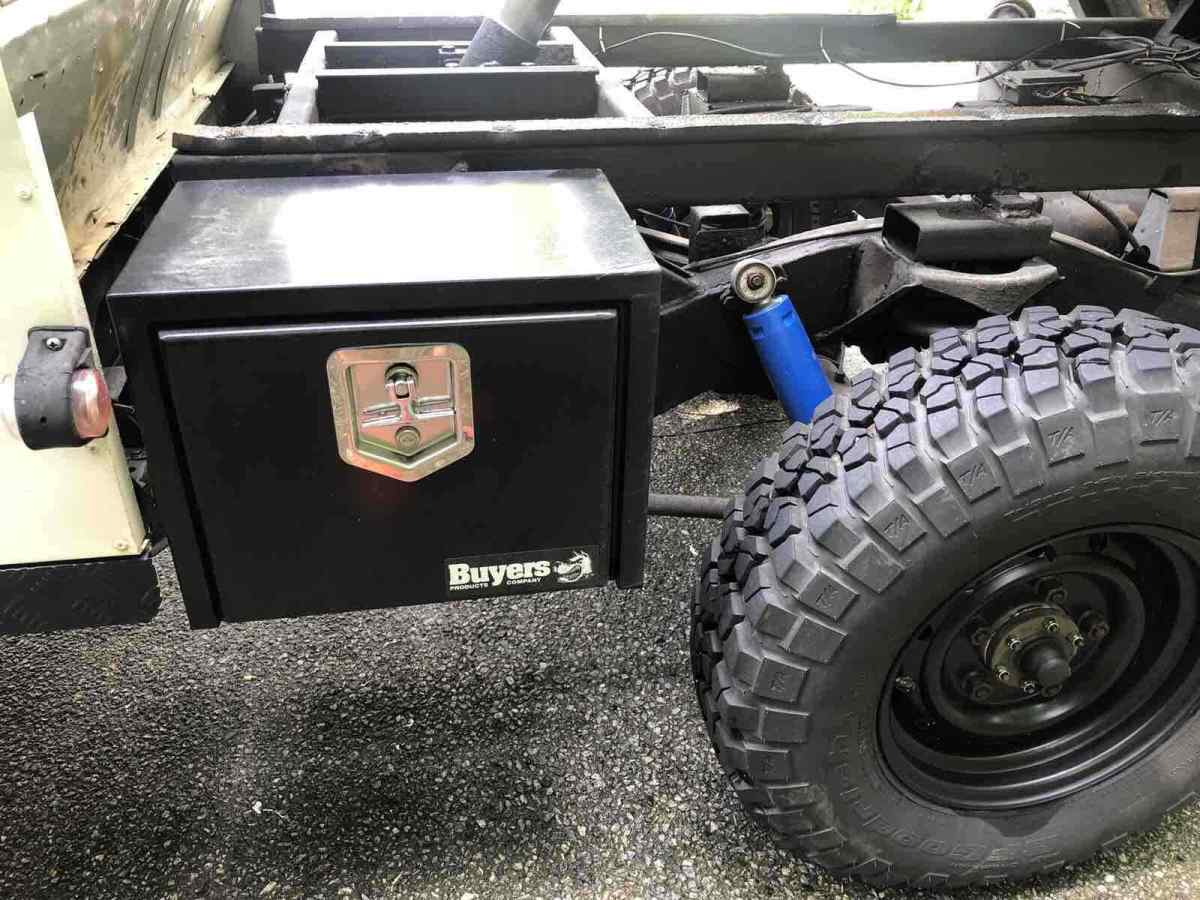 1980 Land Rover Defender 110 HCPU - photo 9