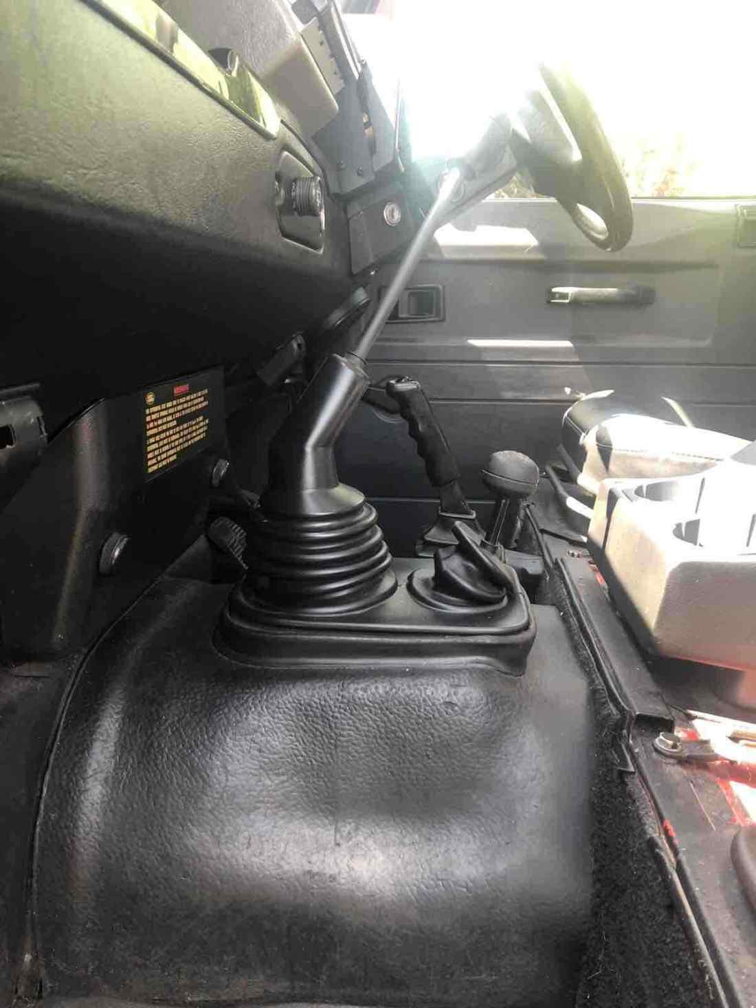 1980 Land Rover Defender 90 - photo 13