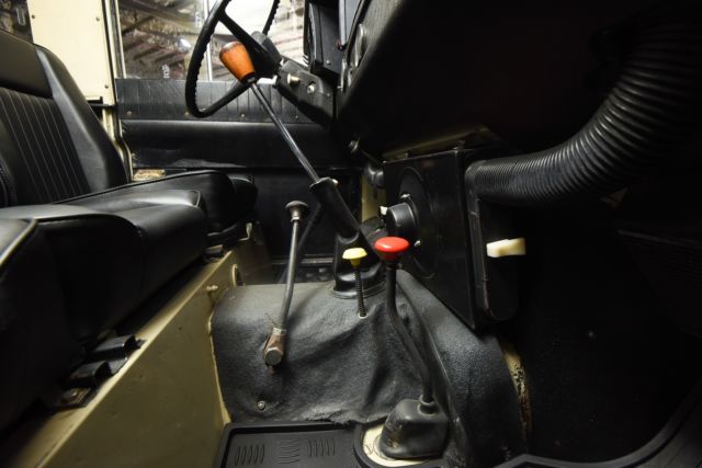 1980 Land Rover Santana 88 - photo 11