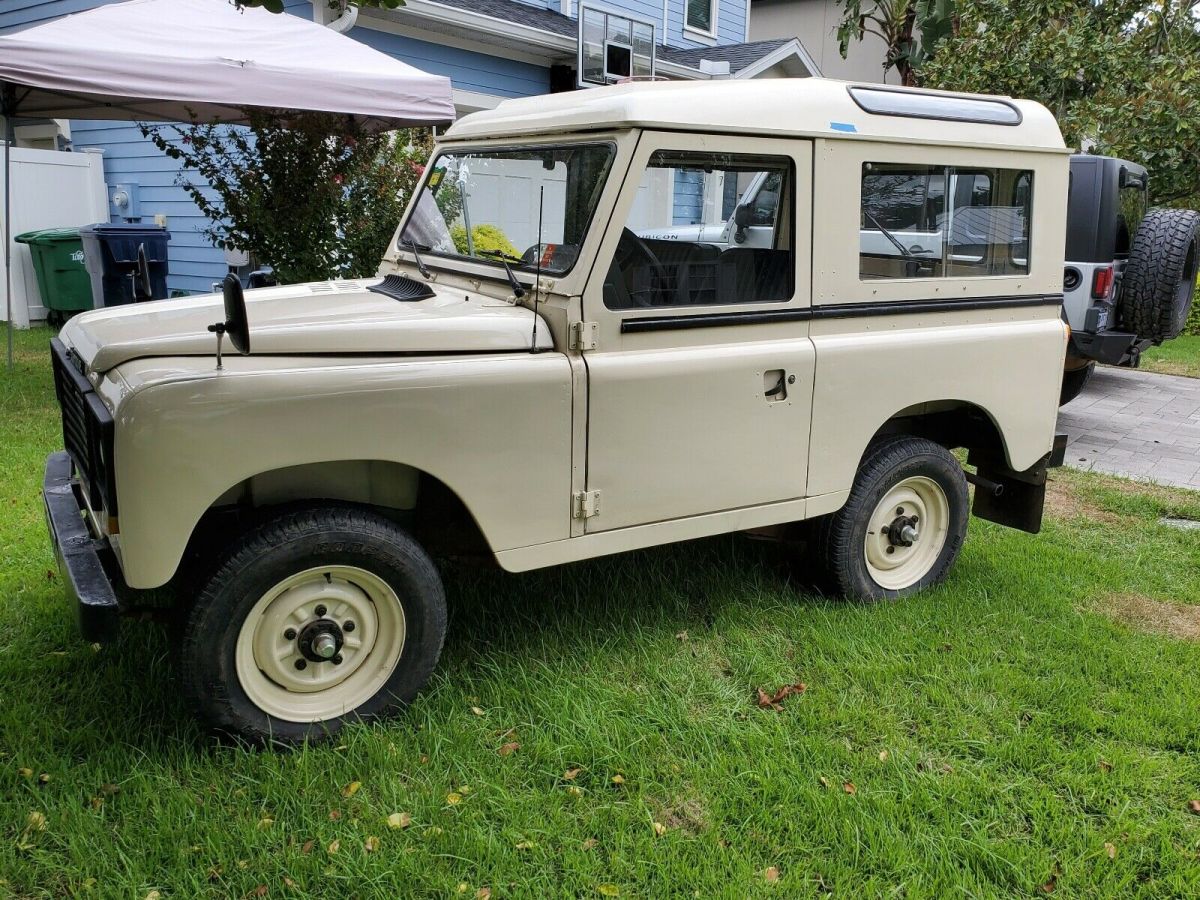 1980 Land Rover Serie III SWB 2.3 D 88 Especial - photo 9