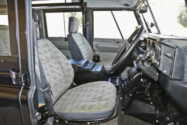 1980 Land Rover Defender 109 - photo 8