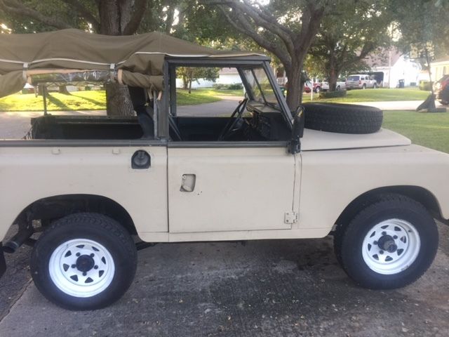 1980 Land Rover Series III 88 1980 Land Rover Defender