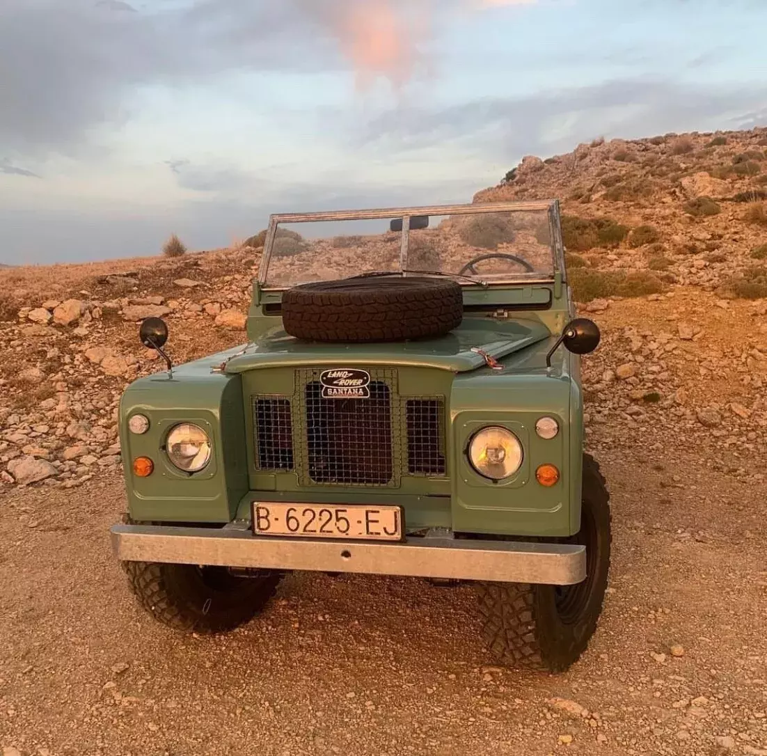 1980 Land Rover Series III Beautiful All New Hardware New Tires 1980 Land Rover Defender