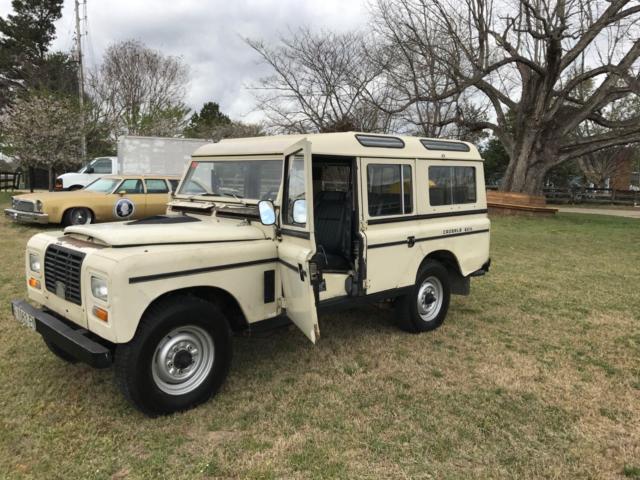 1980 Land Rover Series III/Defender Santana 111,704 Miles Tan SUV/TRUCK 6 Cyl Ma 1980 Land Rover Series III/Defender Santana