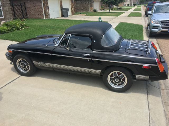 1980 Limited Edition MG MGB Car with Rare Custom Hardtop 36k miles 1980 MG MGB