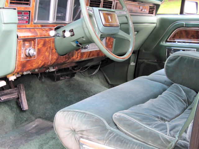 1980 Lincoln Continental Town Car - photo 9