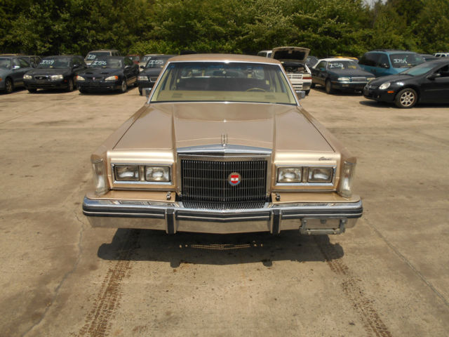 1980 Lincoln Continental 4Door Sedan - photo 3