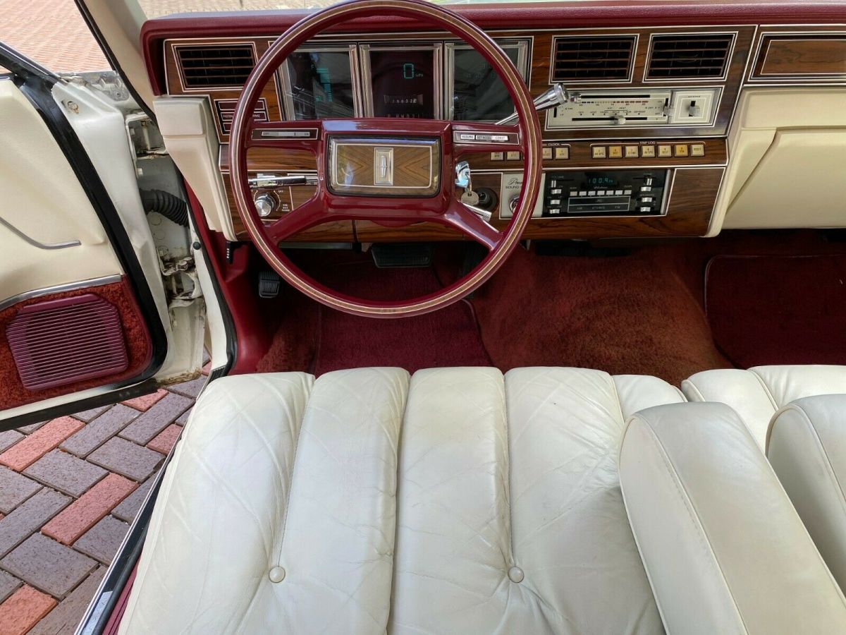 1980 Lincoln Mark Series - photo 10