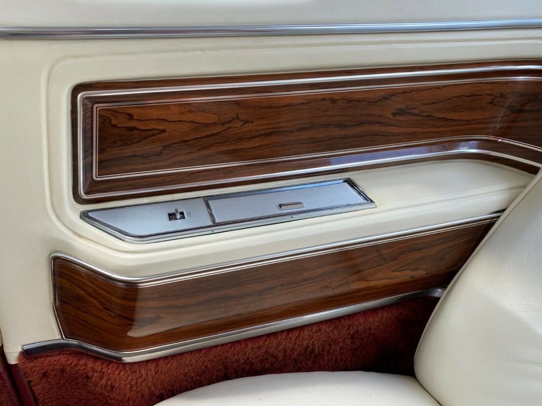 1980 Lincoln Mark Series - photo 12