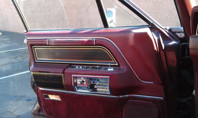 1980 Lincoln Continental Much chrome all original - photo 7