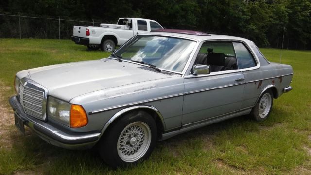 1980 Mercedes-Benz 200-Series AMG