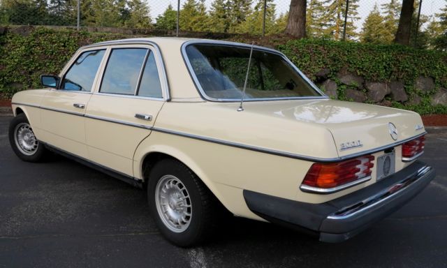 1980 Mercedes-Benz 300-Series 300D - photo 4