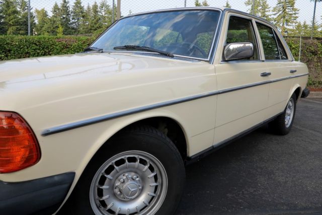 1980 Mercedes-Benz 300-Series 300D - photo 8