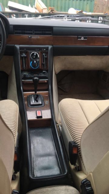 1980 Mercedes-Benz 300-Series 350SE - photo 9