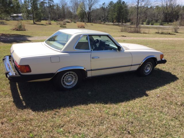 1980 Mercedes-Benz 400-Series - photo 11