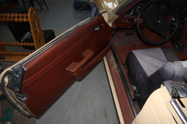 1980 Mercedes-Benz 400-Series CHROME - photo 12
