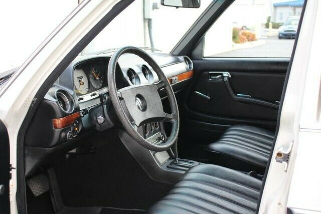 1980 Mercedes-Benz 200-Series 240D 2.4L Diesel W123 Sedan Auto 240 D 2 Owner Cla - photo 10