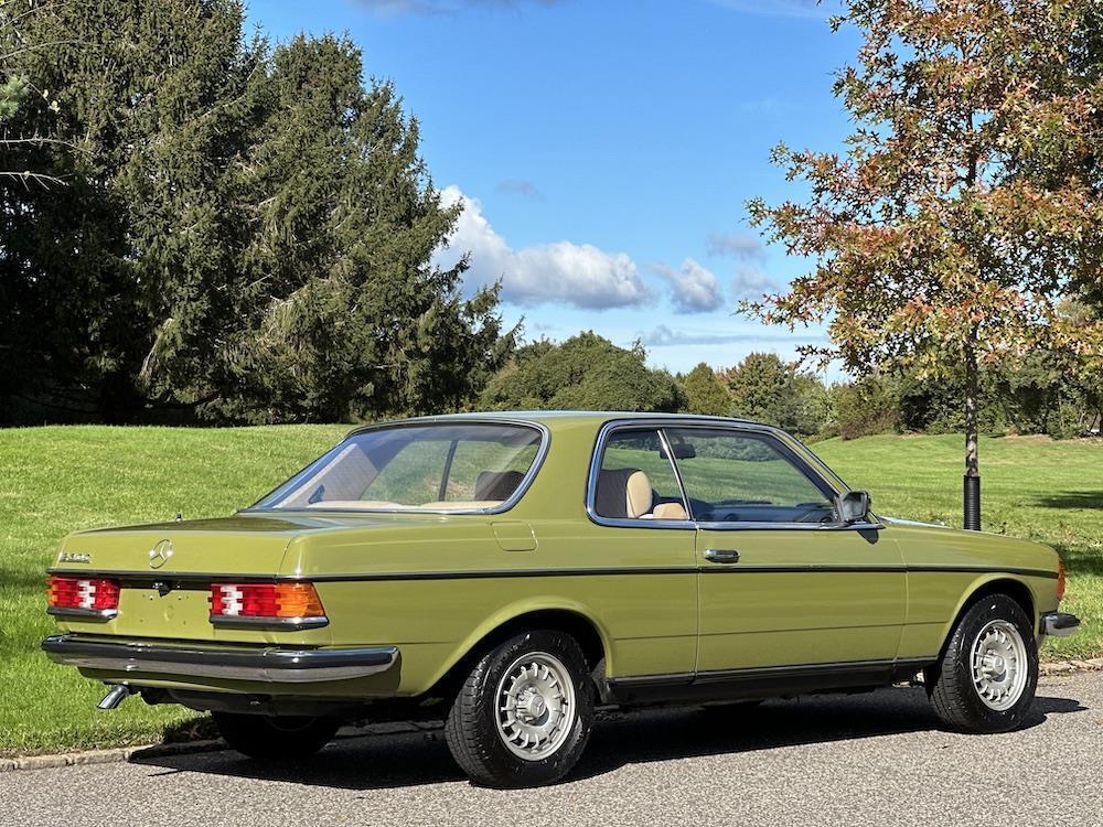 1980 Mercedes-Benz 230C Coupe - photo 6