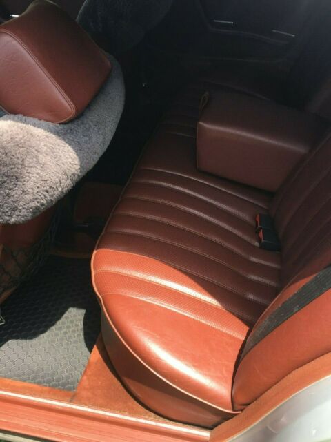 1983 Mercedes-Benz 200-Series 240d - photo 6