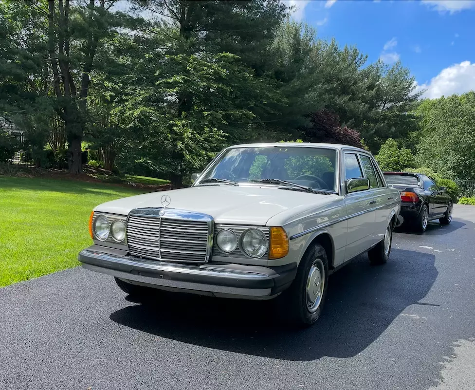1980 mercedes benz 240D *MANUAL TRANSMISSION W123 1980 Mercedes-Benz 200-Series