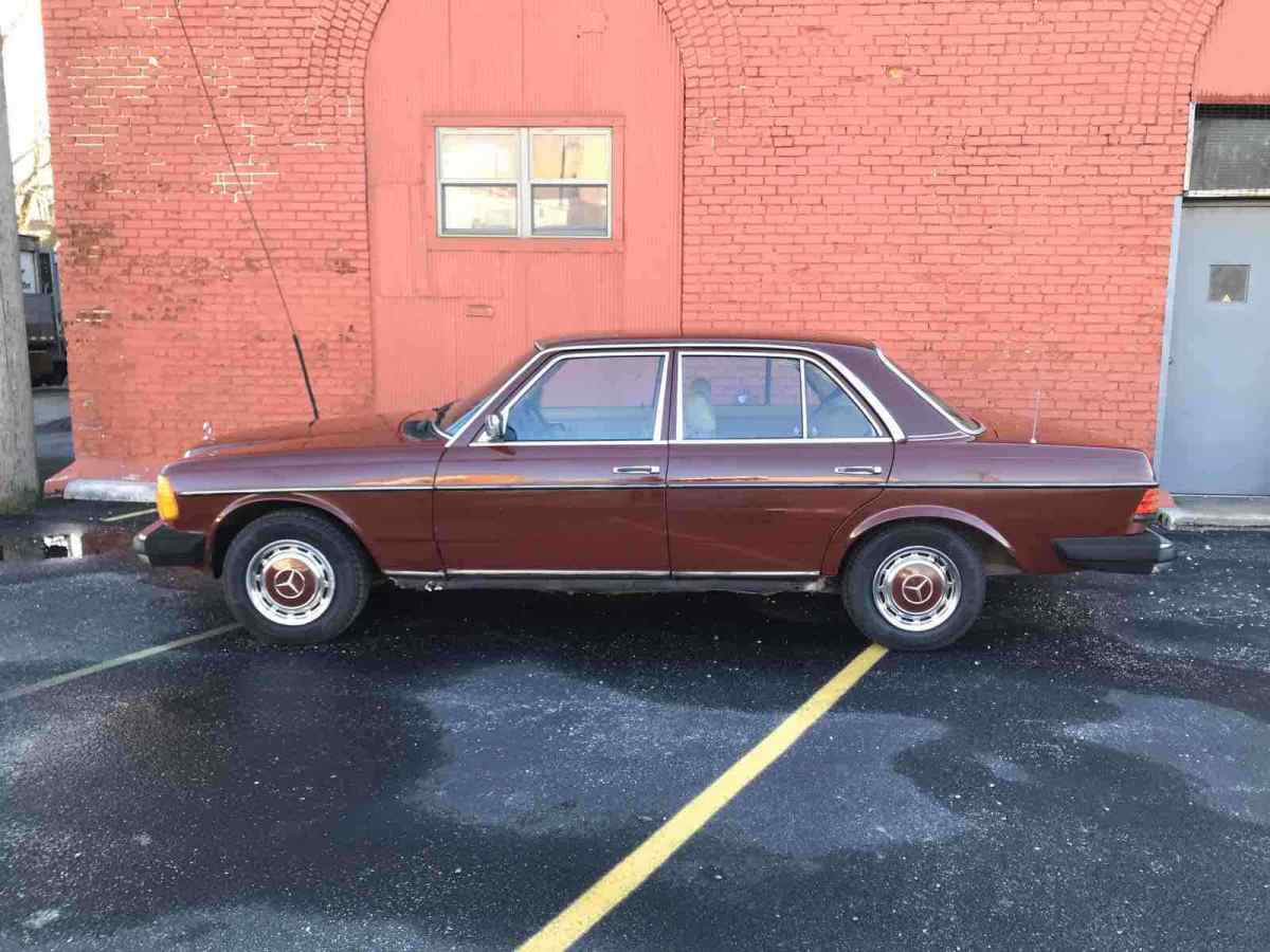 1980 Mercedes-Benz 240D - photo 3