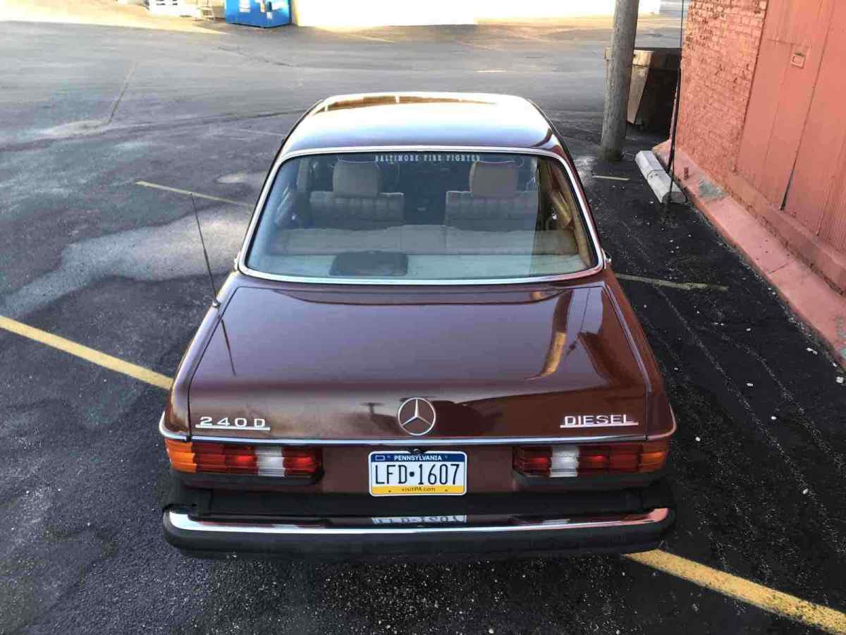 1980 Mercedes-Benz 240D - photo 5