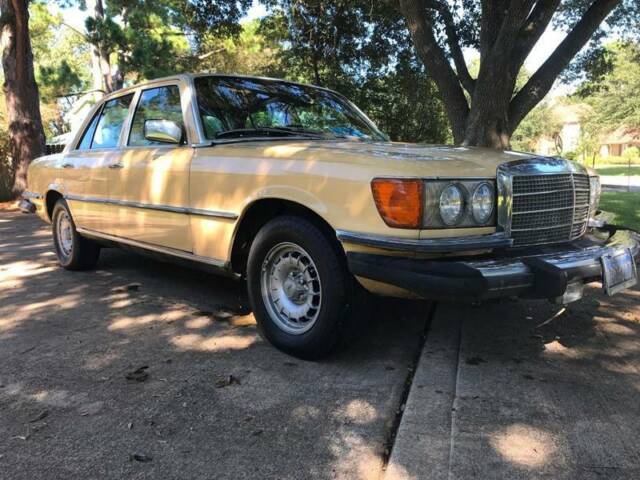 1980 Mercedes-Benz 200-Series 280SE - photo 5
