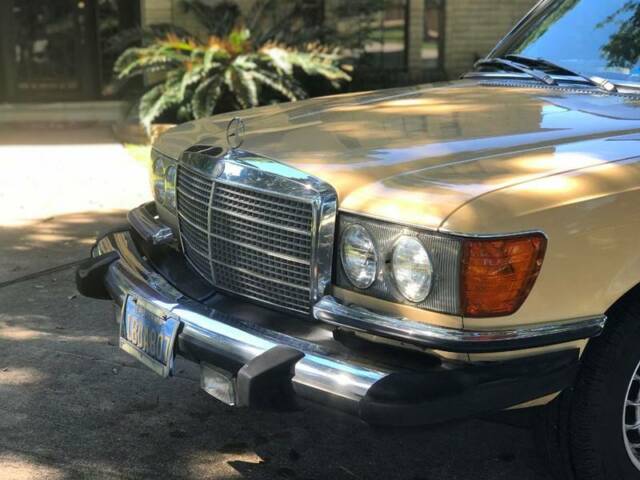 1980 Mercedes-Benz 200-Series 280SE - photo 6