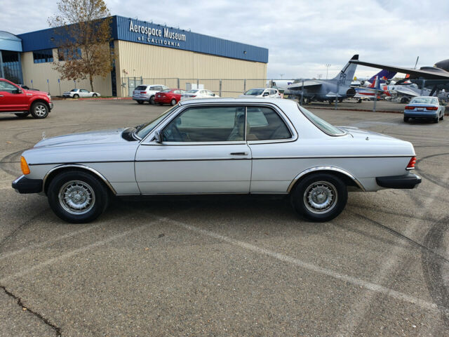 1980 Mercedes-Benz 200-Series 280CE Coupe 2-Door - photo 2