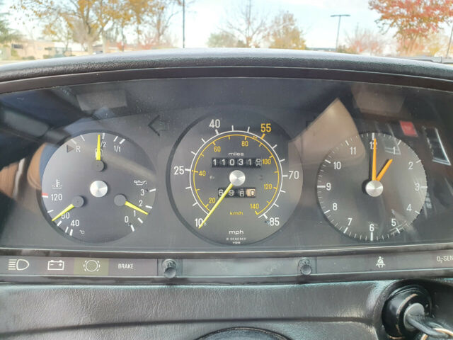 1980 Mercedes-Benz 200-Series 280CE Coupe 2-Door - photo 7