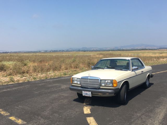 1980 Mercedes-Benz 200-Series 280CE - photo 8